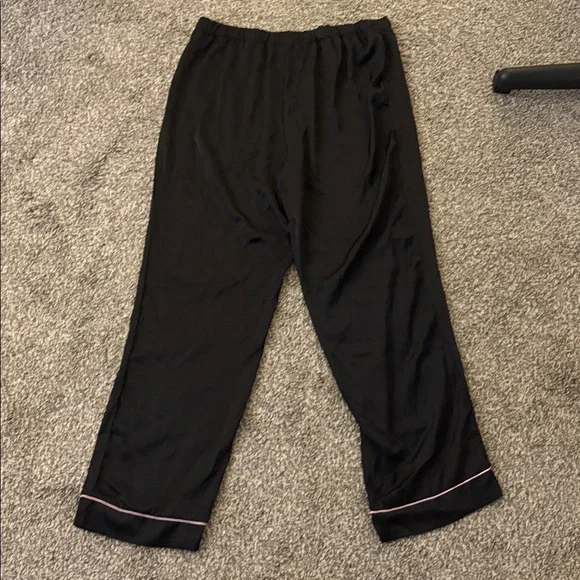 Juicy Couture Pants - Picture 4 of 4